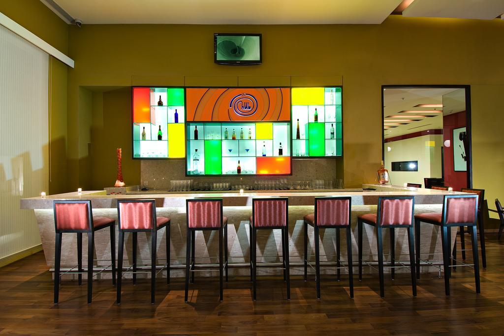 Ibis Pune Viman Nagar - An Accor Brand Екстериор снимка