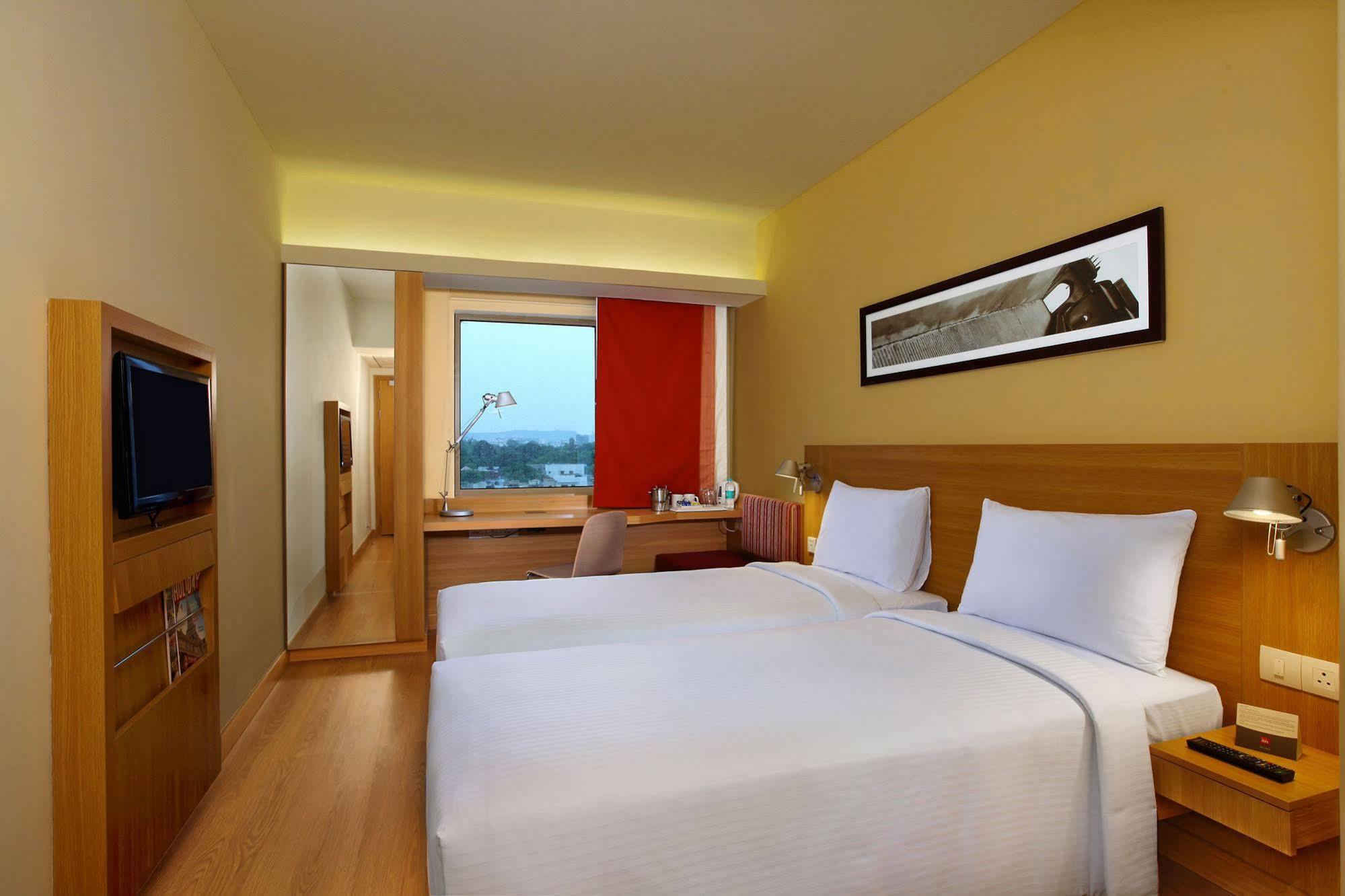 Ibis Pune Viman Nagar - An Accor Brand Екстериор снимка